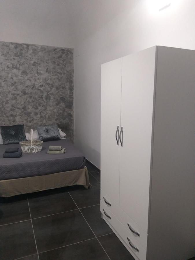 Casa Mia Holiday House Неаполь Экстерьер фото